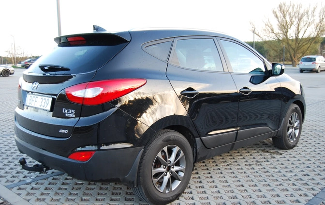 Hyundai ix35 cena 49999 przebieg: 165000, rok produkcji 2014 z Starachowice małe 631